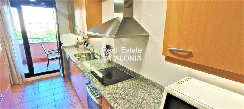Foto 3ccc17bc-d3de-411d-838b-f41fda9689f4. Apartament amb calefacció aparcament piscina a Santa Clotilde Lloret de Mar