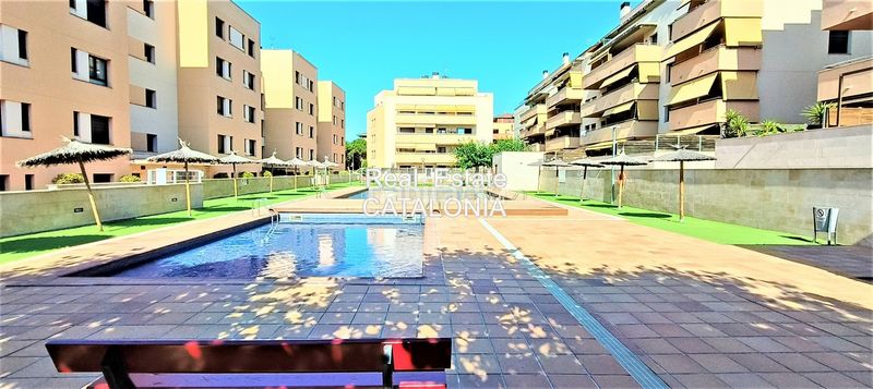 Foto b29765f6-484c-433e-a8db-363eab1eb43a. Apartament amb calefacció aparcament piscina a Santa Clotilde Lloret de Mar