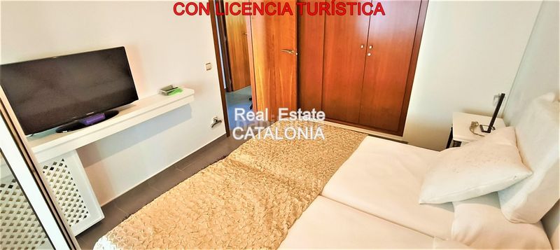 Foto be9a03d9-22cc-4d48-8f40-b70aef7285d8. Xalet amb xemeneia calefacció aparcament a Roca Grossa Lloret de Mar
