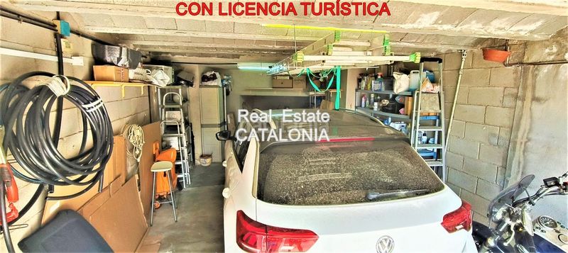 Foto d3cd09e0-c222-44ab-8673-56d41d8cc9ba. Xalet amb xemeneia calefacció aparcament a Roca Grossa Lloret de Mar