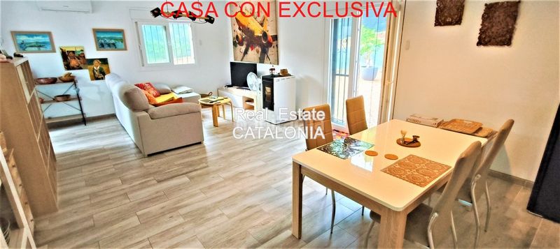Foto e9f52386-3e32-4622-a0e9-91d8b181d94a. Chalet with fireplace heating pool in Lloret Blau - La Creu de Lloret Lloret de Mar
