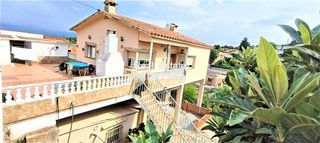 Xalet a Lloret Blau - La Creu de Lloret. Económica casa soleada cerca de la playa