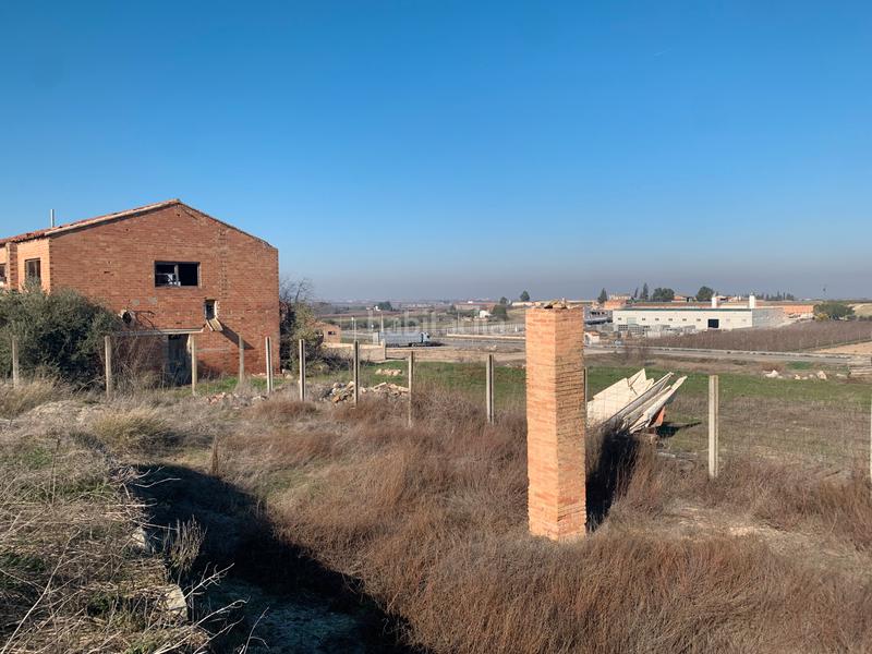 Foto c5c7918c-6601-4483-a4c5-c7b5ee6f3d14. Finca rústica a carrer girona 15 a Arbeca