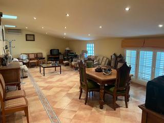 Semi detached house  Carrer prat de la riba