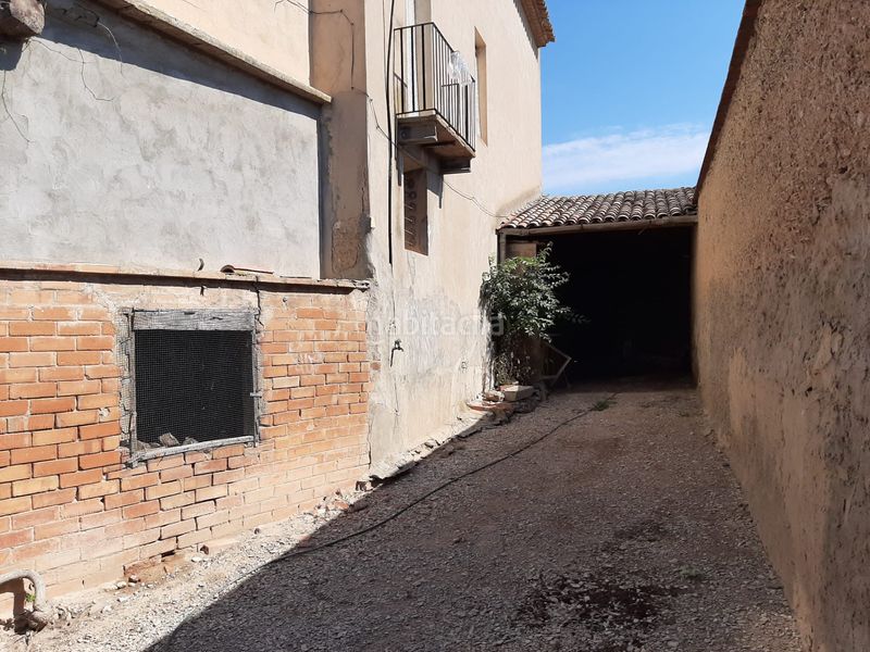 Foto fe59dc65-4a36-43b6-a4d6-0f1aa65267c2. House with parking in Ivars d´Urgell