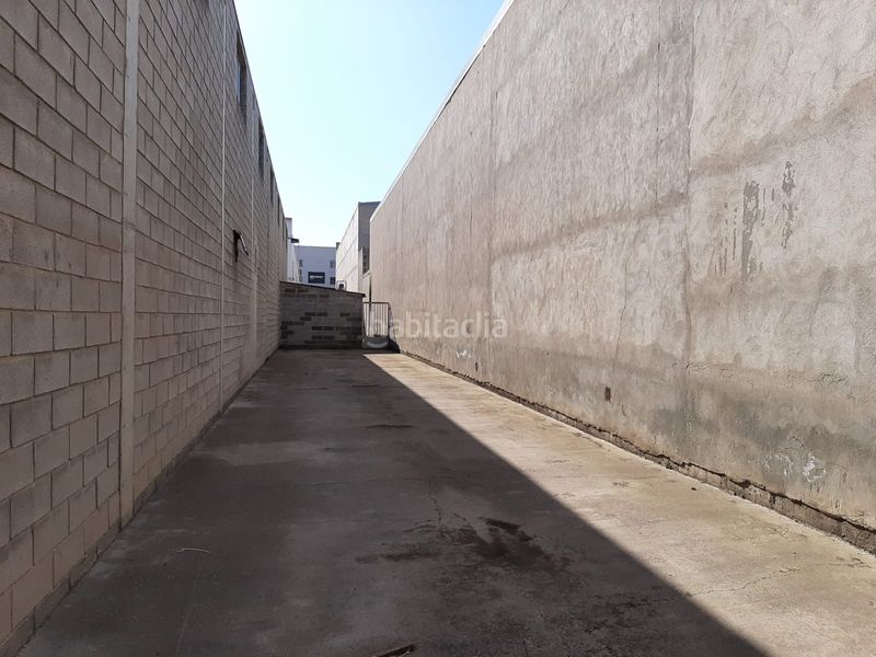 Foto 2a5d0f39-a1da-417c-aed4-cb6716160282. Industrial building in Tàrrega