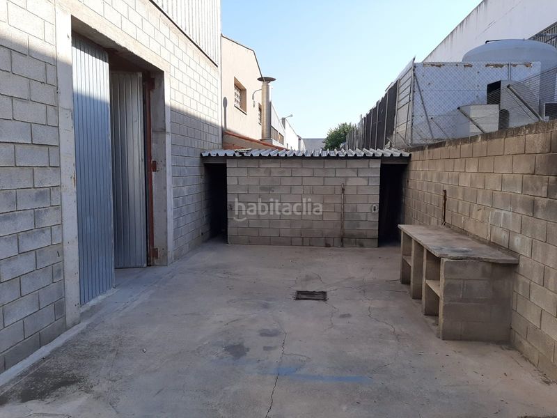 Foto a175cedd-a43b-4ff1-9ef2-0f3ab4dc8c8e. Industrial building in Tàrrega