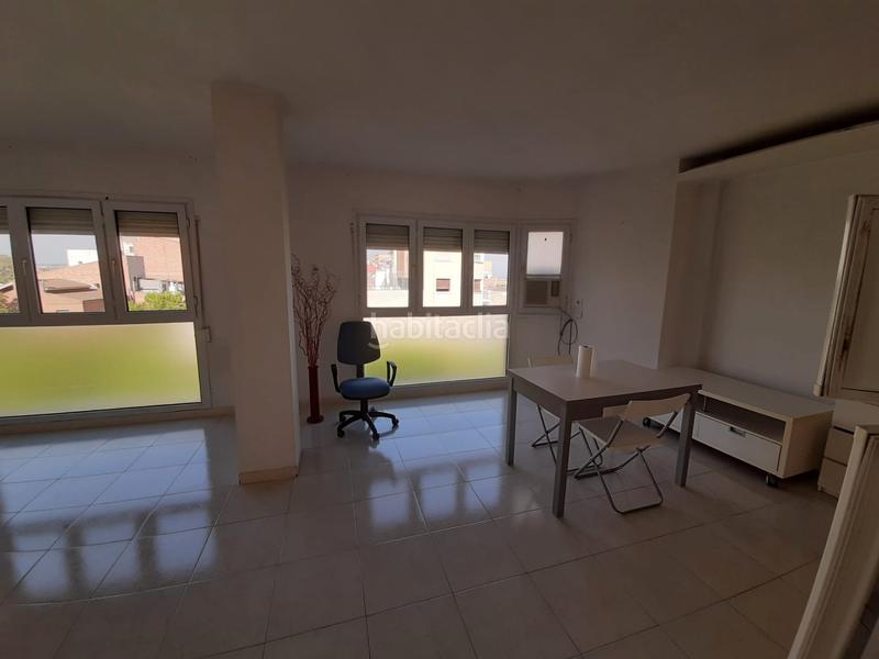 Foto 2314f3e1-2db5-43b2-9091-13557c3238f1. Estudio en Mollerussa