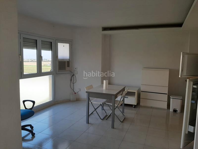 Foto 8c0effbe-dd35-4649-acfa-d68fd648f28a. Estudio en Mollerussa