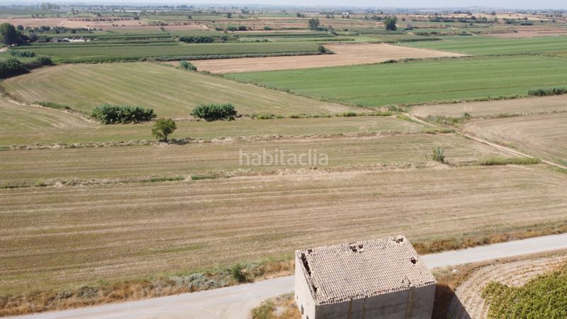 Foto 33ea2ce7-8367-41ad-8ac7-202fb62c2d64. Finca rústica a carrer cristòfol colom 5 a Bellvís
