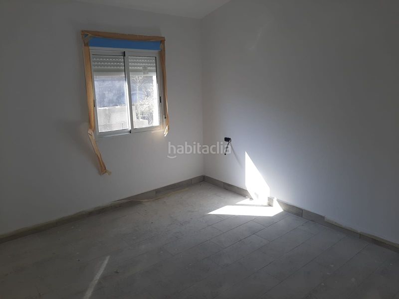 Foto 35c19d13-1625-4735-9b43-1e99330cd2e6. Nau industrial a Balaguer