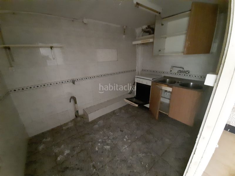 Foto a77f9328-ef9d-4a81-a348-1f305d652007. Casa aparellada a Belianes
