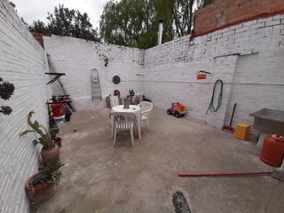 Casa aparellada  Carrer casetes