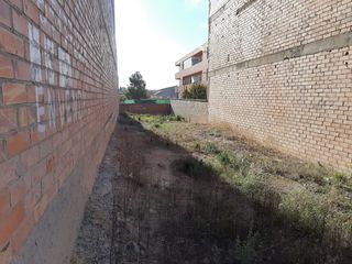 Urban plot in Carrer carles puente nicolás 23. Solar urbano