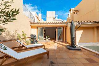 Duplex  Jaume ferrer. Exclusivo dúplex del año 2007 con terraza privada de 31 m2 en la