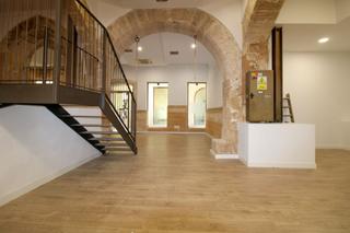 Lloguer Local Comercial a La Llotja-Born. Local comercial en calle pi, zona jaime iii, palma!