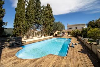 Casa  Dels clapers. Casa de 5 habitaciones y piscina en algaida