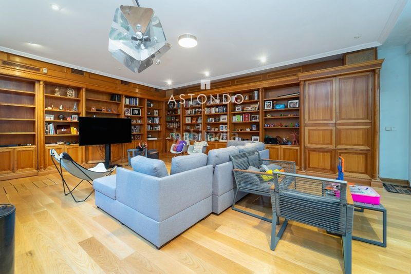 Foto 4c0c40fa-1fb2-496c-bc71-ee6e9a929837. Miete chalet mit heizung parking pool in Conde Orgaz - Piovera Madrid