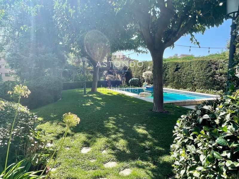 Foto 812e6f18-2524-4bb4-a514-36a1da185fbf. Miete chalet mit heizung parking pool in Conde Orgaz - Piovera Madrid