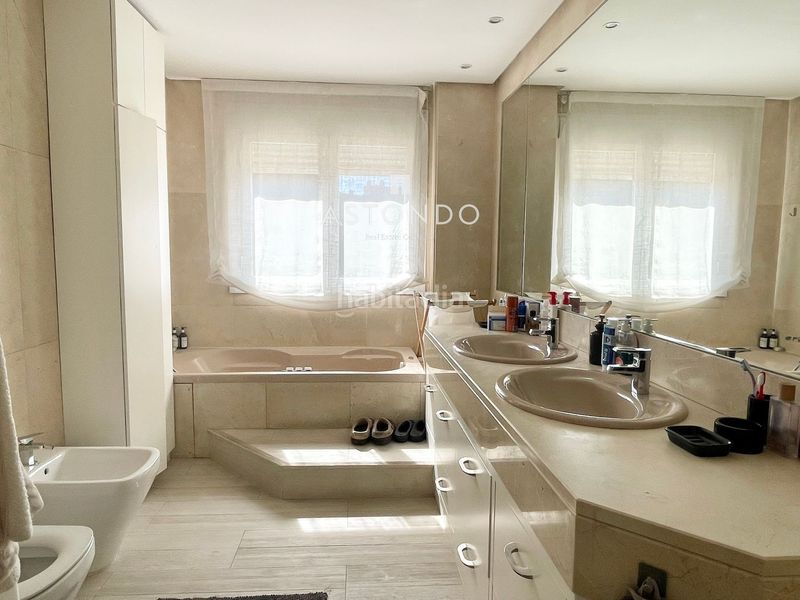 Foto f8c30bfb-1c8f-402a-8b00-c1d46e18f91d. Miete chalet mit heizung parking pool in Conde Orgaz - Piovera Madrid
