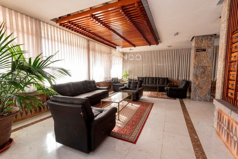 Foto 5806a3f6-52a3-4b5d-a188-90e09f40b24c. Rent flat with heating parking pool in Niño Jesús Madrid