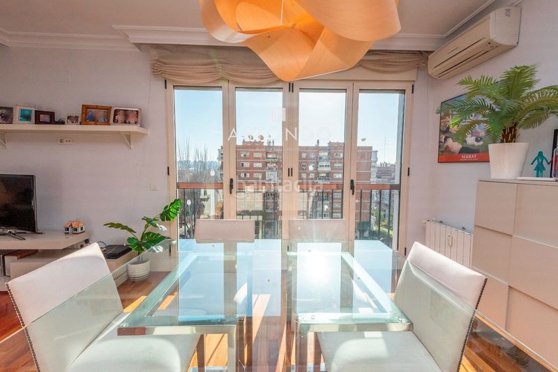 Foto abd445b5-11e4-44a9-8acc-2ce6b71b4ebd. Rent flat with heating parking pool in Niño Jesús Madrid