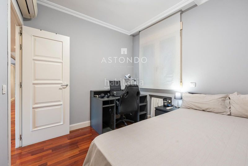 Foto e5c287f9-3c21-4ed7-9172-57d94d4a2913. Rent flat with heating parking pool in Niño Jesús Madrid