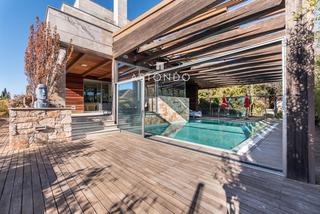 Chalet en Conde Orgaz - Piovera. Chalet independiente en venta  en parcela de  1200 m2 en el parq
