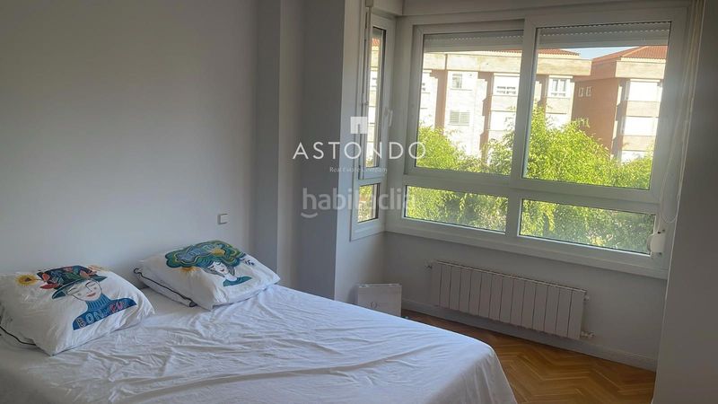 Foto 3e224250-c055-4245-9113-867c05d94912. Rent flat with heating parking pool in Pinar del Rey Madrid
