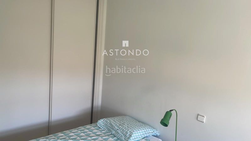 Foto e5d24579-cf2a-4537-be58-a18690e383b2. Rent flat with heating parking pool in Pinar del Rey Madrid