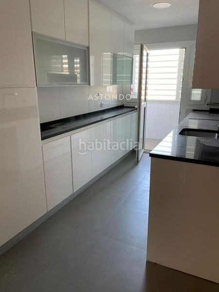 Foto e8d1a6d7-588b-4e1c-aef0-b54a21eff46b. Rent flat with heating parking pool in Pinar del Rey Madrid