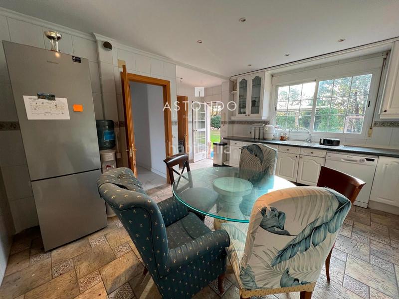 Foto 09f204be-3040-425b-88a3-309362441e91. Chalet con riscaldamento parcheggio piscina in Ciudalcampo