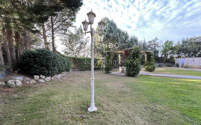 Foto 118777b2-9d82-42fe-bf3e-85ce97abc552. Chalet con riscaldamento parcheggio piscina in Ciudalcampo