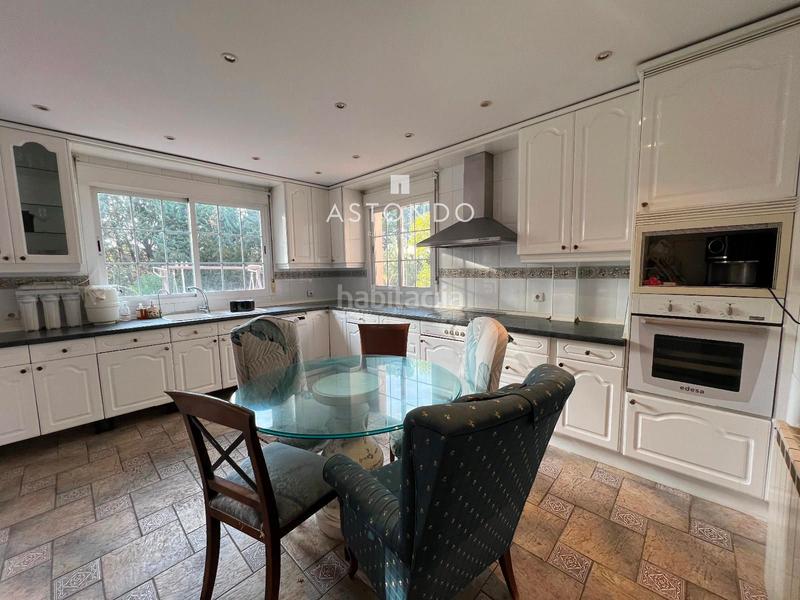 Foto 41713385-0c89-4b3a-9cd7-bda8603abd68. Chalet con riscaldamento parcheggio piscina in Ciudalcampo