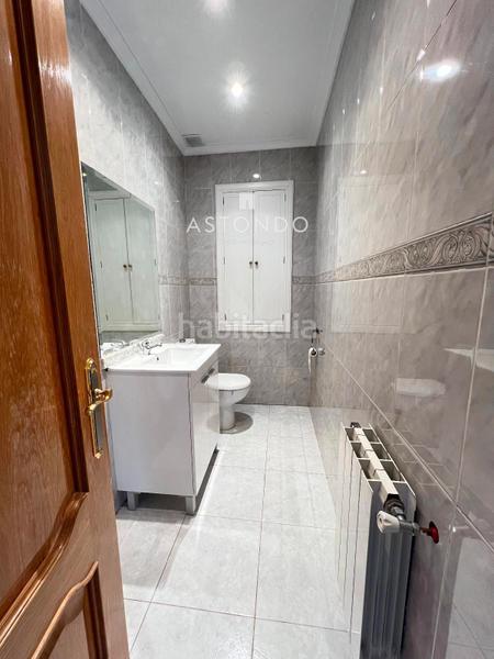 Foto 417d98e1-e36a-4f1a-9842-7b0962f95271. Chalet con riscaldamento parcheggio piscina in Ciudalcampo