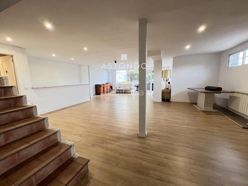 Foto 62cc4e5f-c1b8-48ec-bd42-74c5e80d158b. Chalet con riscaldamento parcheggio piscina in Ciudalcampo