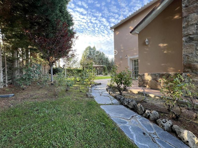 Foto 6c3f5202-9bd9-415d-9d98-758c70eeaaf2. Chalet con riscaldamento parcheggio piscina in Ciudalcampo