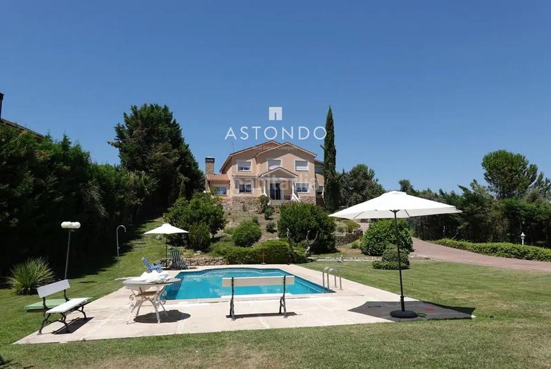 Foto 9c503ae7-c9be-4c98-b4ee-5c469950b5ce. Chalet con riscaldamento parcheggio piscina in Ciudalcampo