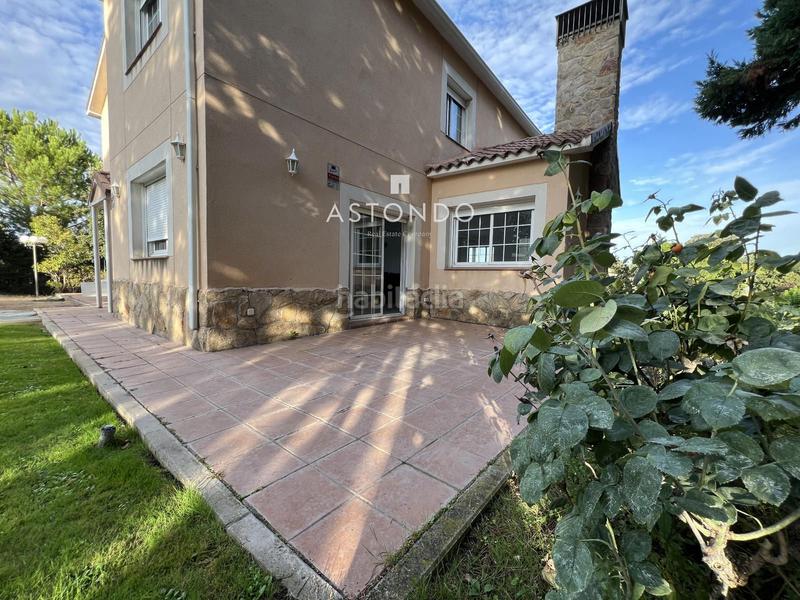 Foto a4516df8-b9bf-422a-afb4-c34d413379bd. Chalet con riscaldamento parcheggio piscina in Ciudalcampo