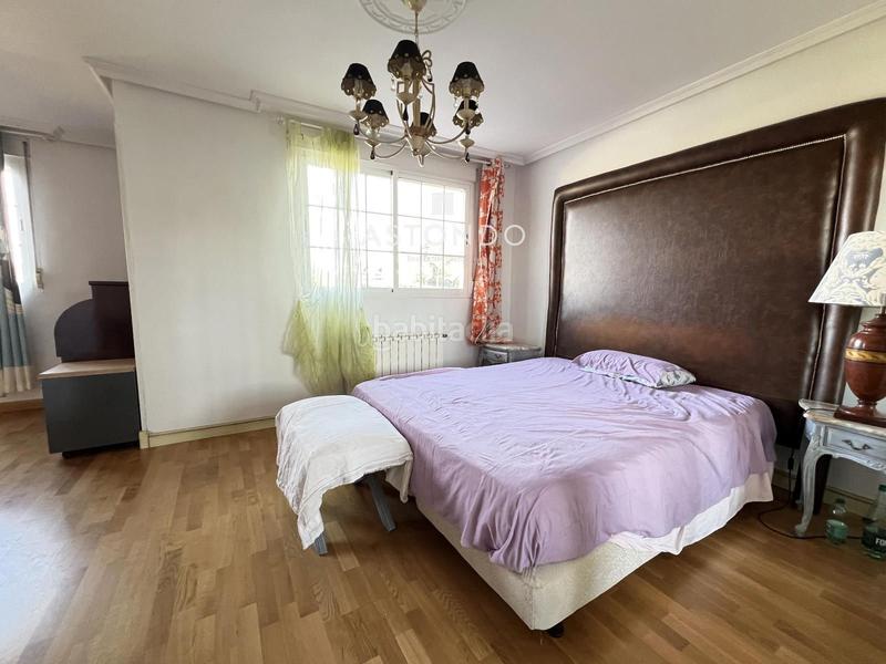 Foto ac16d68e-7f0c-49e9-8383-1c9bf992da74. Chalet con riscaldamento parcheggio piscina in Ciudalcampo