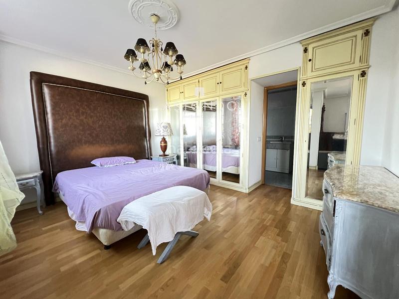 Foto cc5907fe-e97e-4d8f-9e43-c3b48cf136e5. Chalet con riscaldamento parcheggio piscina in Ciudalcampo