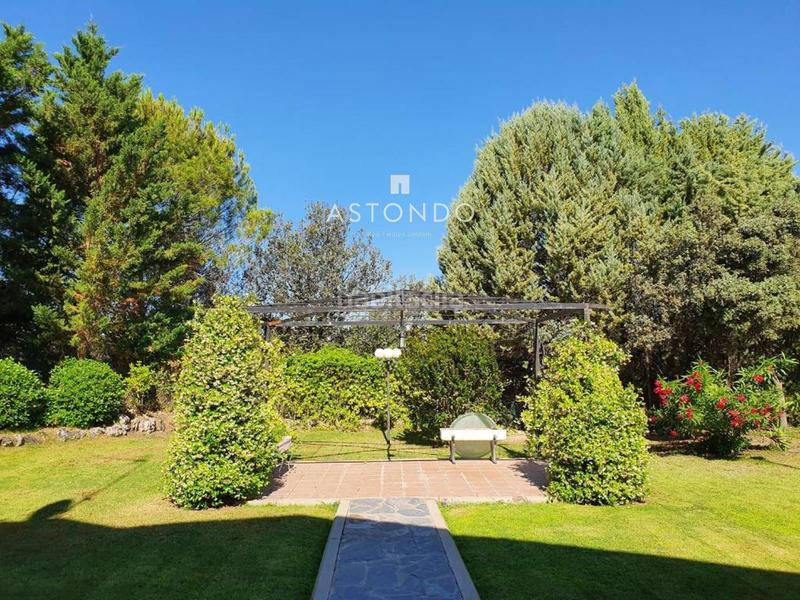 Foto e7e47d04-6a61-4501-b073-c0adec3eb50f. Chalet con riscaldamento parcheggio piscina in Ciudalcampo