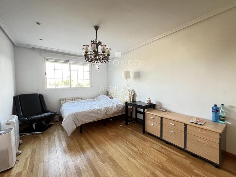 Foto f3aebf1b-3d7f-443b-84cb-8287433f9c34. Chalet con riscaldamento parcheggio piscina in Ciudalcampo