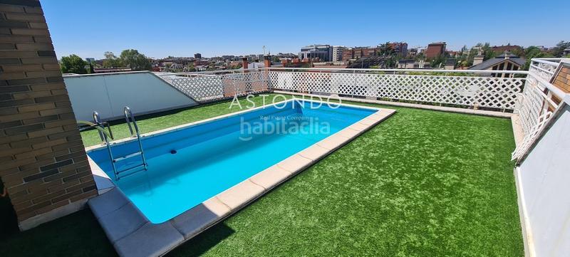 Foto 4b80cb75-7972-43e6-920e-f9029a478ea7. Affitto casa a schiera con riscaldamento parcheggio piscina in Madrid