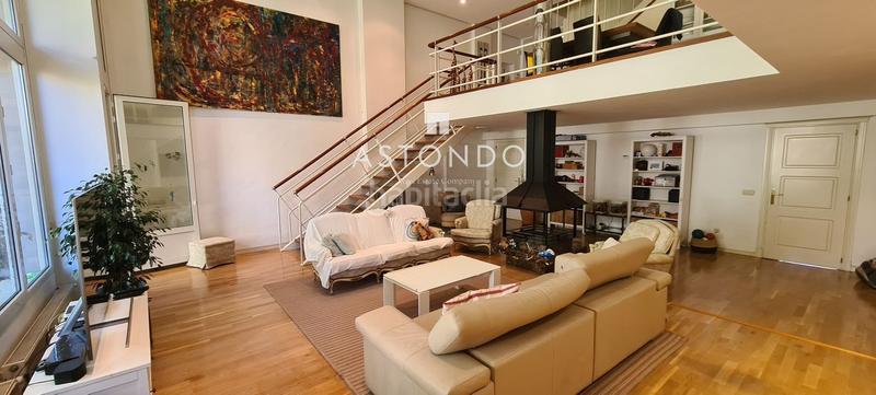 Foto 21876b7b-445d-4b79-a309-6235bc8aa025. Rent semi detached house with heating parking pool in Madrid