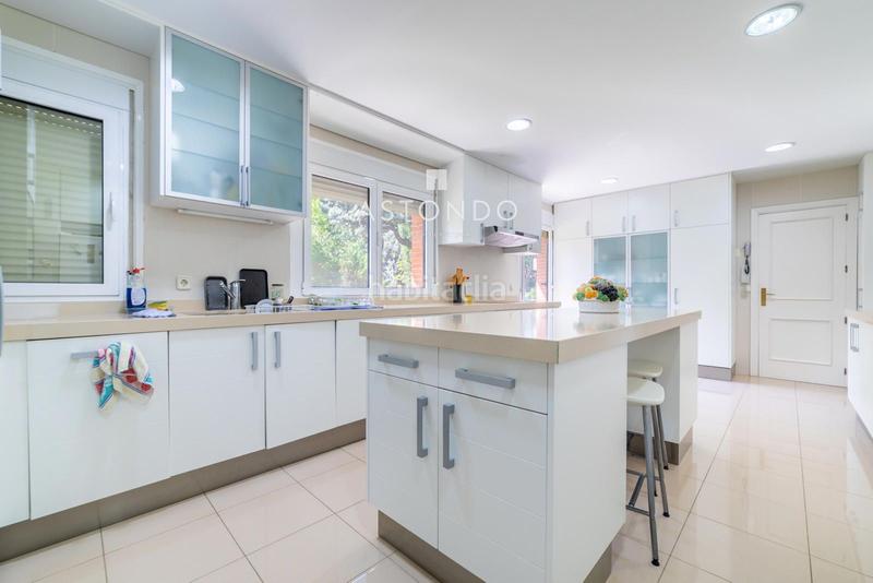 Foto f8e3152b-0119-4568-8ecd-ba5980f7c283. Chalet con riscaldamento parcheggio piscina in Ciudalcampo