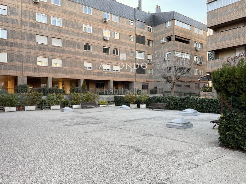 Foto 700c89fe-3a4b-42a0-b170-43f90a6efea4. Miete etagenwohnung mit heizung parking in San Juan Bautista Madrid