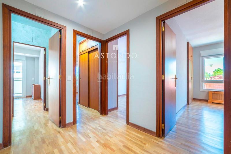 Foto de4108f3-b995-4312-b6da-76db0836343e. Rent flat with heating parking in Apóstol Santiago Madrid