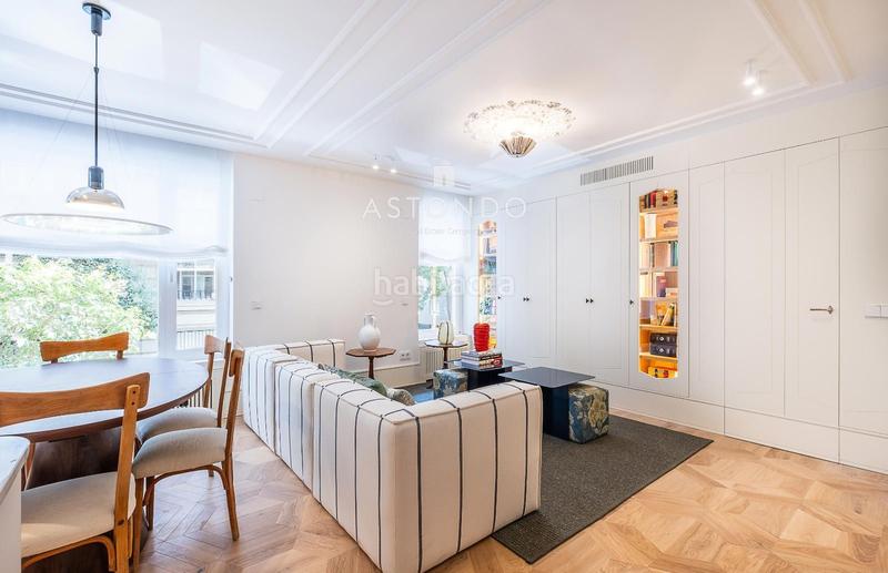 Foto 404595e4-4eeb-4194-971a-b147ded440d5. Rent flat with heating parking in Recoletos Madrid