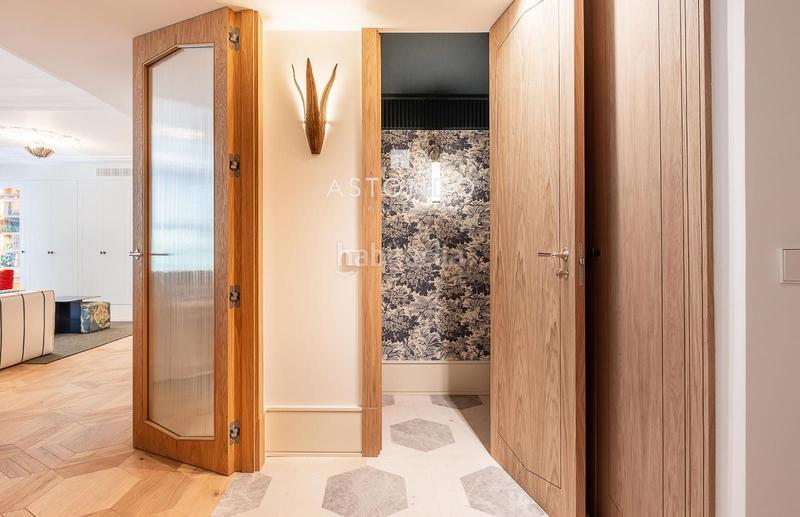 Foto dd554f64-c4de-4297-ade3-bf0cf0754c1c. Rent flat with heating parking in Recoletos Madrid